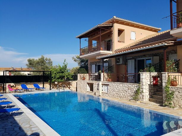 Imagen general del Hotel Alkionis, Léucade. Foto 1