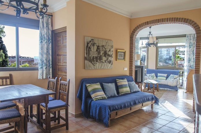 Imagen de la habitación del Hotel Alkisol Apartamentos. Foto 6