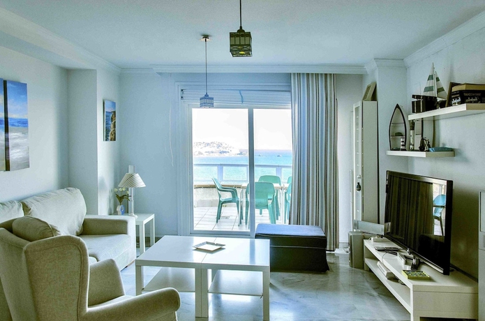 Imagen de la habitación del Hotel Alkisol Apartamentos. Foto 12