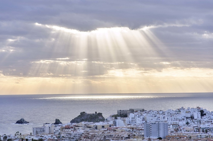 Imagen general del Hotel Alkisol Apartamentos. Foto 4