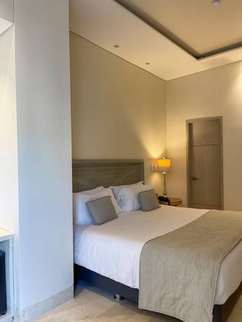 Imagen de la habitación del Hotel Alko Cotona. Foto 3