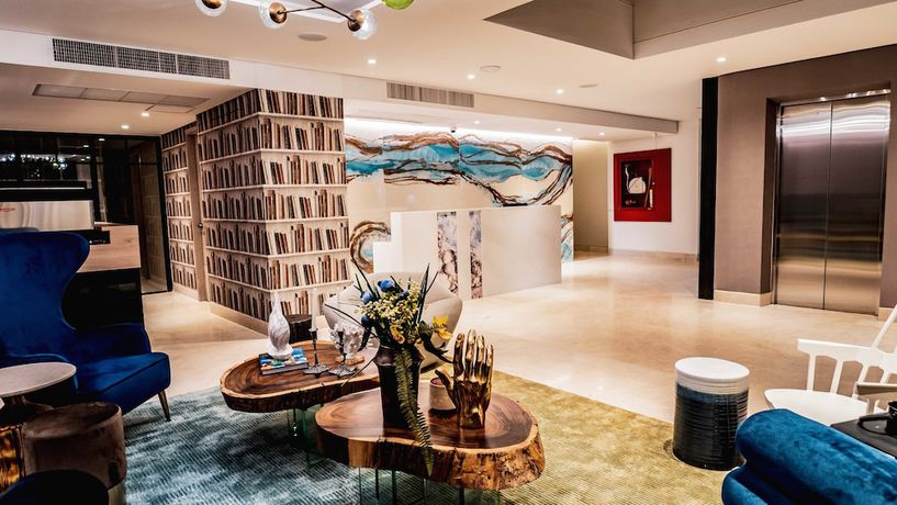 Imagen de los interiores del Hotel Alko Cotona. Foto 19