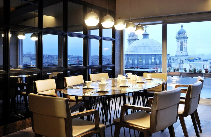 Imagen del bar/restaurante del Hotel Alkoclar Keban Hotel. Foto 5