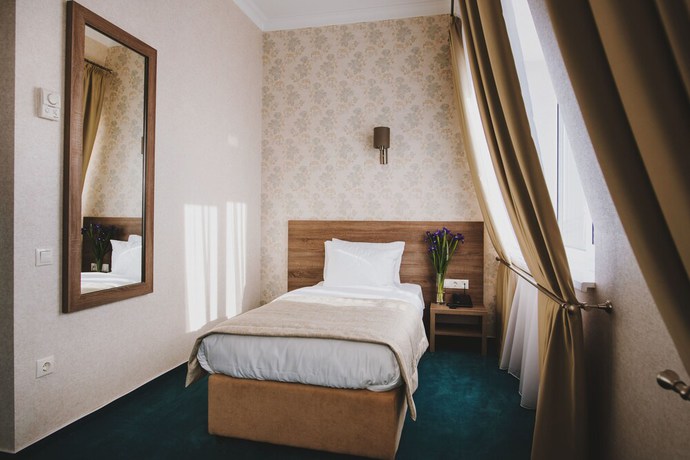 Imagen de la habitación del Hotel Alkor. Foto 7