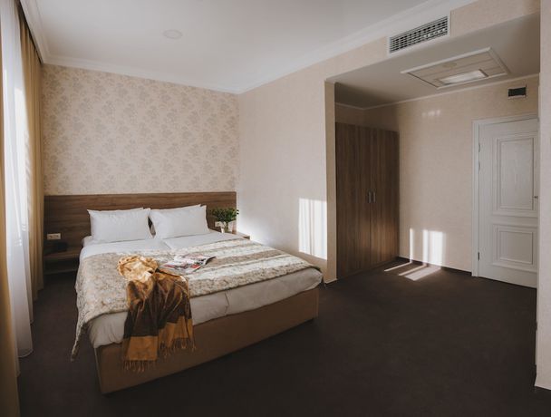 Imagen de la habitación del Hotel Alkor. Foto 9