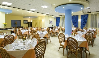 Imagen del bar/restaurante del Hotel Alkyon, Adele. Foto 2