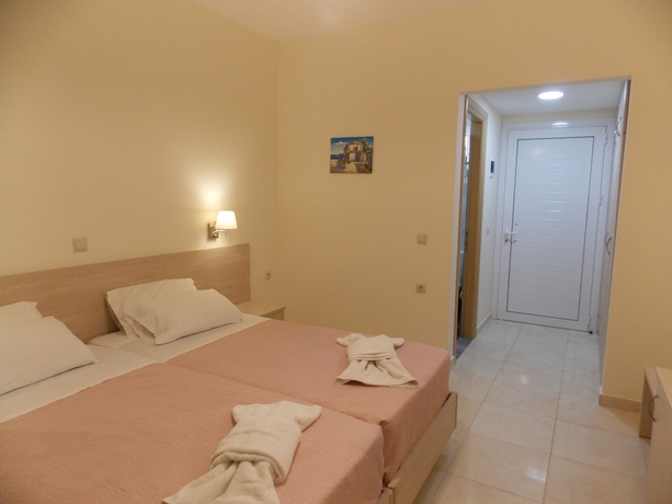 Imagen de la habitación del Hotel Alkyon Beach. Foto 5
