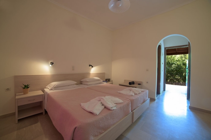 Imagen de la habitación del Hotel Alkyon Beach. Foto 8