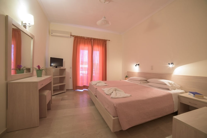 Imagen de la habitación del Hotel Alkyon Beach. Foto 9