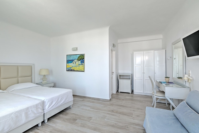 Imagen de la habitación del Hotel Alkyon, Mikonos Ciudad. Foto 13