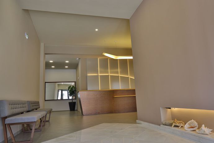 Imagen de los interiores del Hotel Alkyon, Paralia. Foto 19