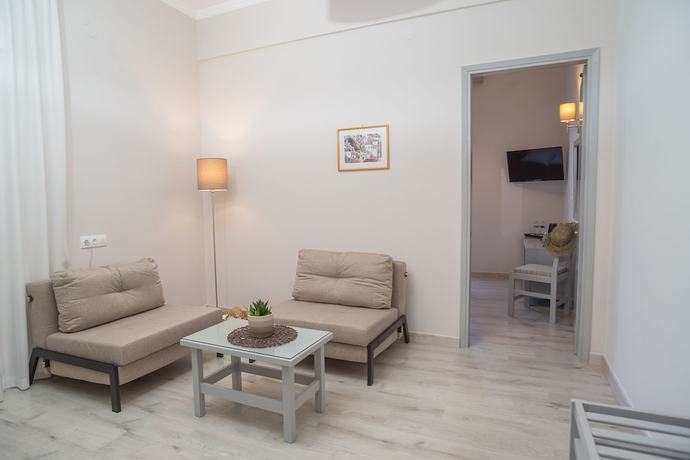 Imagen de la habitación del Hotel Alkyon, Paralia. Foto 8