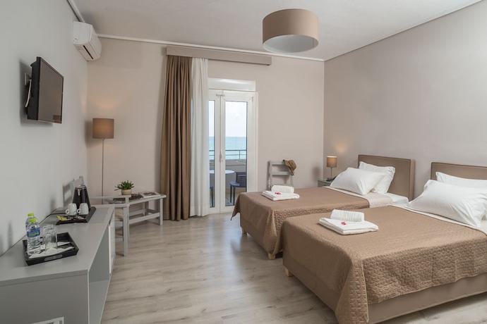 Imagen de la habitación del Hotel Alkyon, Paralia. Foto 12