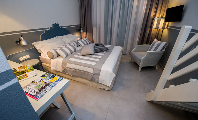 Imagen general del Hotel Alkyon, Patitiri. Foto 3