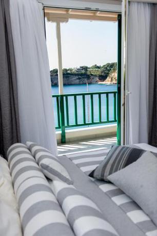 Imagen general del Hotel Alkyon, Patitiri. Foto 3