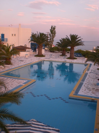 Imagen de la piscina del Hotel Alkyon, Siros. Foto 17