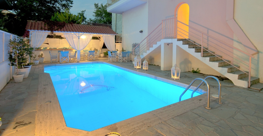 Imagen de la piscina del Hotel Alkyonis, Nea Kallikrateia . Foto 11