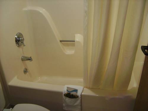 Imagen de la habitación del Hotel All American Inn and Suites, Branson. Foto 6