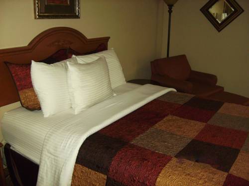 Imagen de la habitación del Hotel All American Inn and Suites, Branson. Foto 10