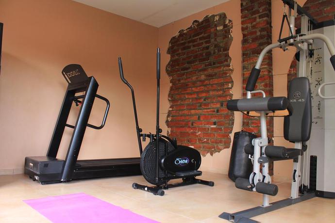 Imagen de los interiores del Hotel All Days Inn and Out. Foto 10