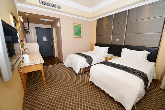 Imagen de la habitación del Hotel All Fun Business. Foto 24