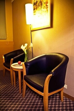 Imagen de la habitación del Hotel All Fun Business. Foto 30