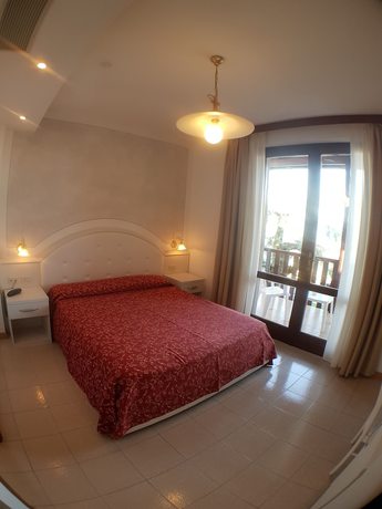 Imagen de la habitación del Hotel All Inclusive Piccolo Paradiso. Foto 10