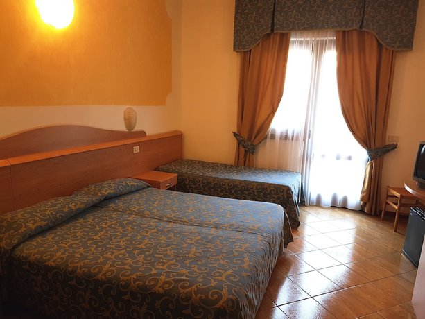 Imagen de la habitación del Hotel All Inclusive Piccolo Paradiso. Foto 20