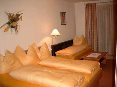 Imagen de la habitación del Hotel All Inklusive Burgstallerhof. Foto 2