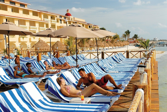 Imagen general del Hotel All Ritmo Cancun Resort and Water Park. Foto 1