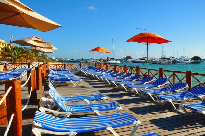 Imagen general del Hotel All Ritmo Cancun Resort and Water Park. Foto 2