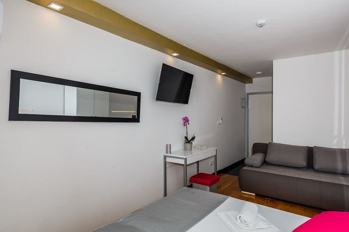 Imagen de la habitación del Hotel All Saints BandB Kastela. Foto 4