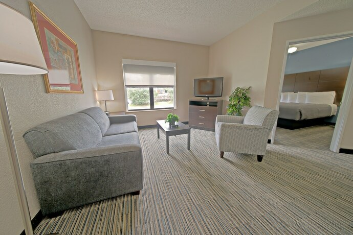Imagen de la habitación del Hotel All Season Suites. Foto 18