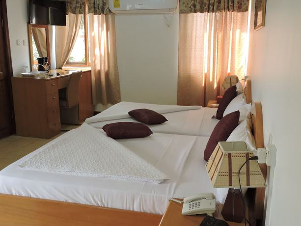 Imagen de la habitación del Hotel All Seasons, Abokobi. Foto 7