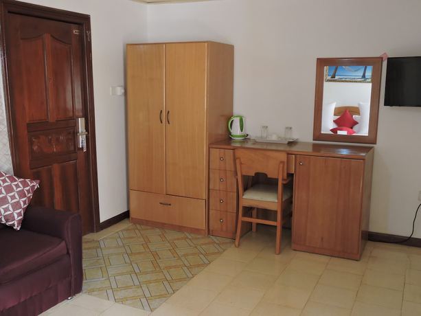 Imagen de la habitación del Hotel All Seasons, Abokobi. Foto 18