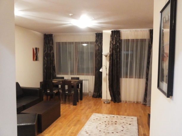 Imagen de la habitación del Hotel All Seasons Club. Foto 11