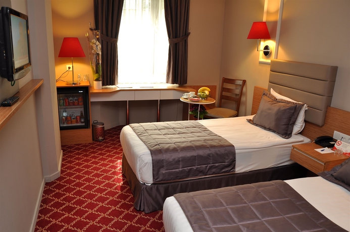 Imagen de la habitación del Hotel All Seasons. Foto 12