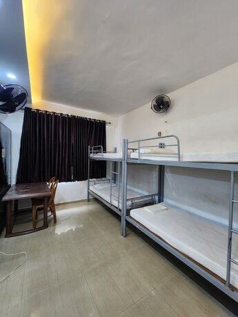 Imagen de la habitación del Hotel All Seasons Guest House. Foto 19