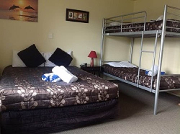 Imagen de la habitación del Hotel All Seasons Holiday Park. Foto 8