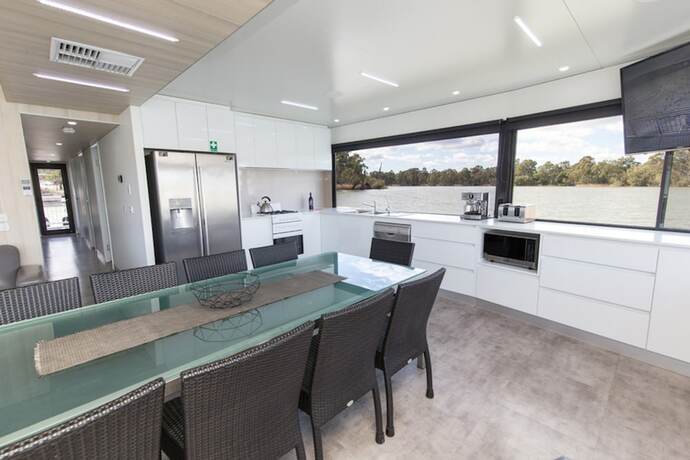 Imagen de la habitación del Hotel All Seasons Houseboats. Foto 11