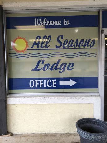 Imagen de la piscina del Hotel All Seasons Lodge, Hot Springs. Foto 14