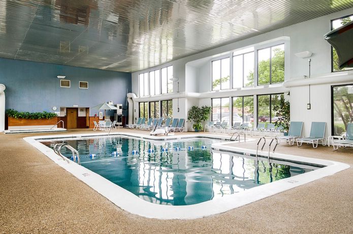 Imagen de la piscina del Hotel All Seasons Resort, Trademark Collection by Wyndham. Foto 20