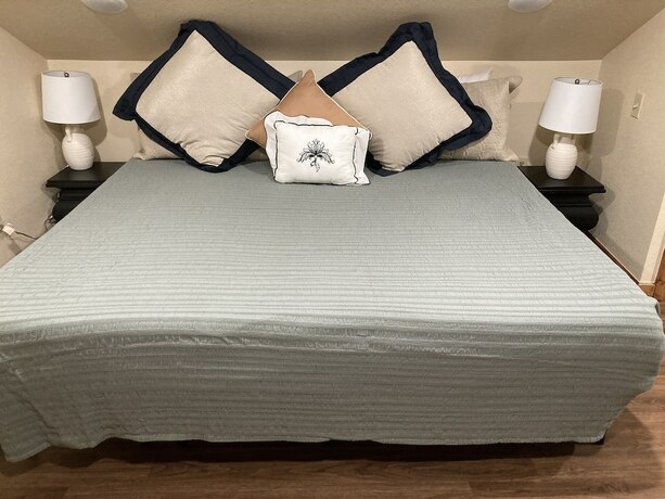 Imagen de la habitación del Hotel All Seasons Treehouse Village. Foto 13