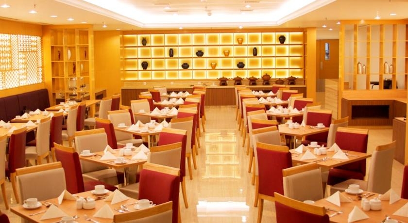 Imagen de los interiores del Hotel All Sedayu Kelapa Gading. Foto 3