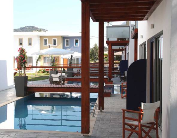 Imagen de la habitación del Hotel All Senses Ocean Blue Sea Side Resort. Foto 13