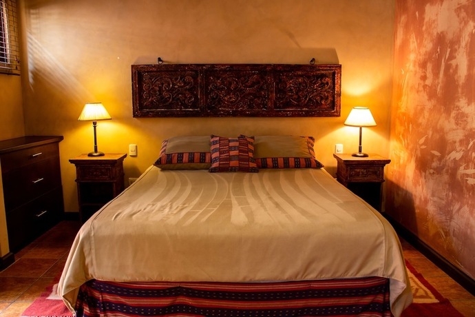 Imagen de la habitación del Hotel All Suite El Marques De Antigua. Foto 10