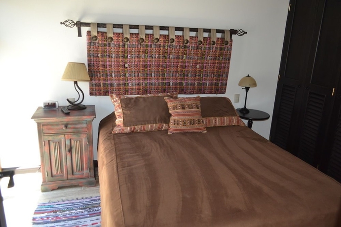 Imagen de la habitación del Hotel All Suite El Marques De Antigua. Foto 17