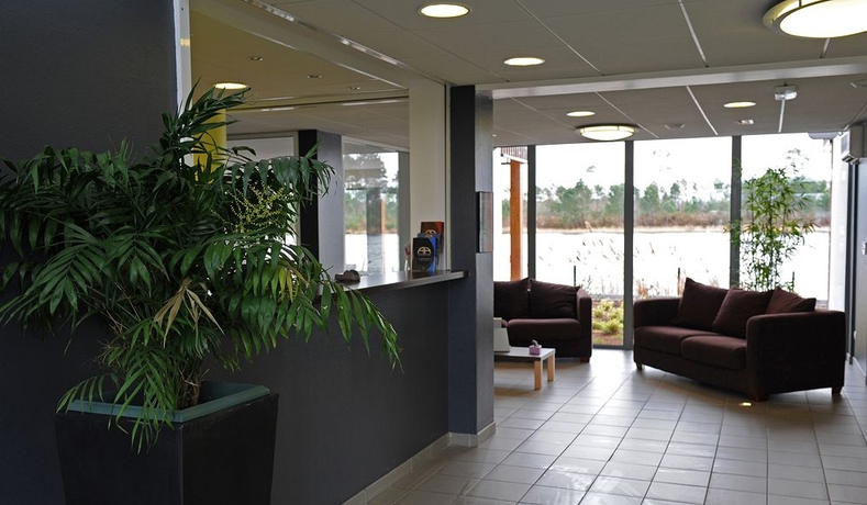 Imagen de los interiores del Hotel All Suites Appart La Teste De Buch. Foto 15