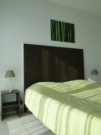 Imagen de la habitación del Hotel All Suites Appart Merignac. Foto 6