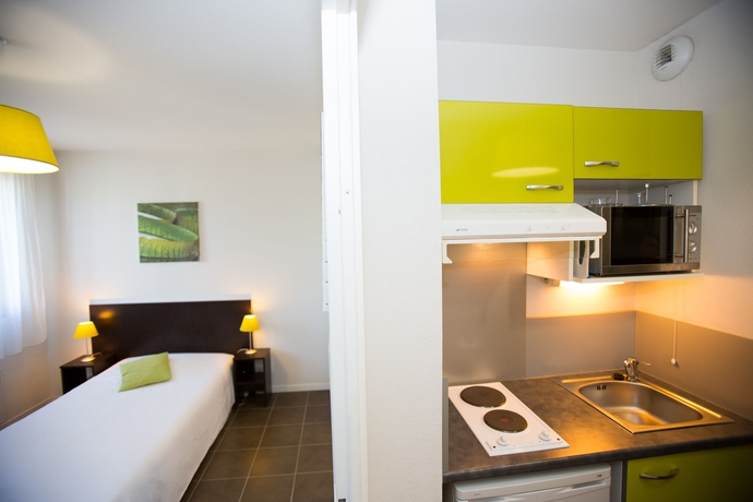 Imagen de la habitación del Hotel All Suites Appart Pau. Foto 8